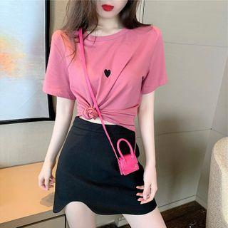 Heart Embroidered Short-sleeve T-shirt / Asymmetric Mini A-line Skirt