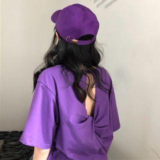 Short-sleeve Twisted-back T-shirt