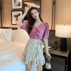 Short-sleeve V-neck Chiffon Top / Floral Print A-line Mini Skirt