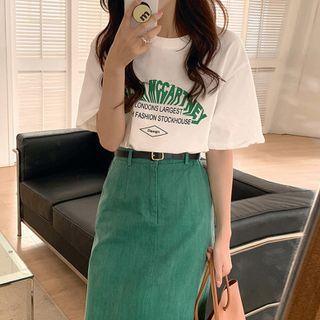 Set: Short-sleeve Lettering T-shirt + High-waist Plain Skirt