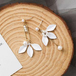 Non-matching Leaf Earring 1 Pair - As Shown In Figure - One Size