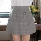 Dual-pocket Plaid A-line Mini Skirt