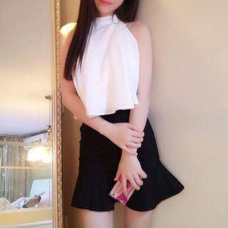 Set: Chiffon Halter Top + A-line Skirt