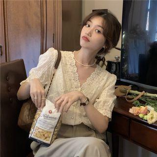 Short-sleeve V-neck Lace-trim Shirt