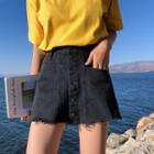 Frayed Hem Buttoned A-line Mini Denim Skirt