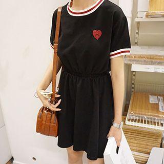 Embroidered Short Sleeve A-line Dress