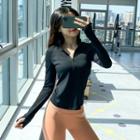 Long-sleeve Mock-neck Half-zip Sports T-shirt