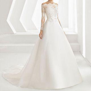 Long-sleeve Lace Trained Wedding Ball Gown