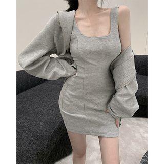 Sleeveless Mini Sheath Dress / Zip Jacket
