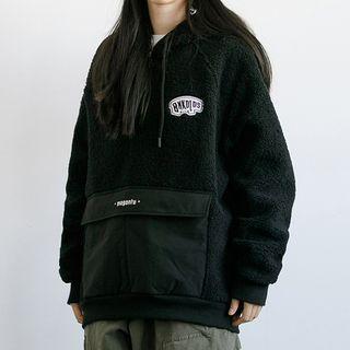 Pocket Detail Zip Sweatshirt