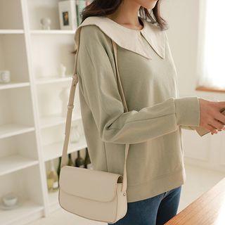 Pastel Contrast-collar Sweatshirt