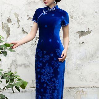 Applique Short-sleeve Qipao
