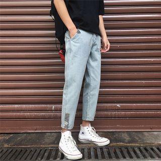 Applique Crop Tapered Jeans