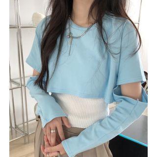 Long-sleeve Cut-out Plain Cropped T-shirt