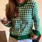 Long-sleeve Buttoned Plaid Knit Top