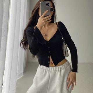 Deep V-neck Button-up Crop T-shirt