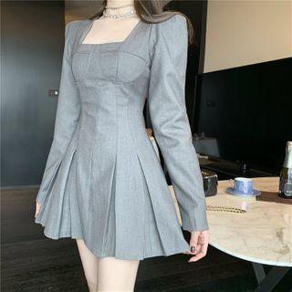 Long-sleeve Square-neck Pleated Dress