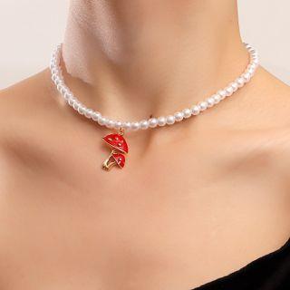 Mushroom Pendant Faux Pearl Choker