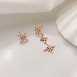 Asymmetrical Rhinestone Star Drop Earring 1 Pair - Gold - One Size