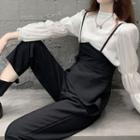Straight-cut Jumper Pants / Puff-sleeve Blouse
