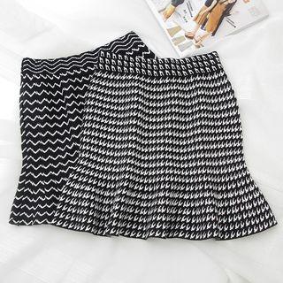 Patterned Knit Mini Skirt