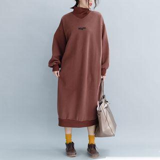 Letter Embroidered Long-sleeve Midi Dress