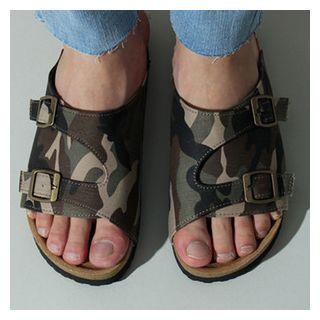 Camouflage Buckled Slippers