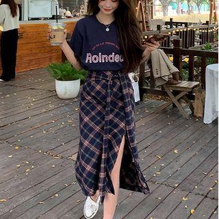Elbow-sleeve Lettering T-shirt / Plaid Midi Wrap Skirt