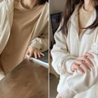 Pocket-front Colored Hoodie
