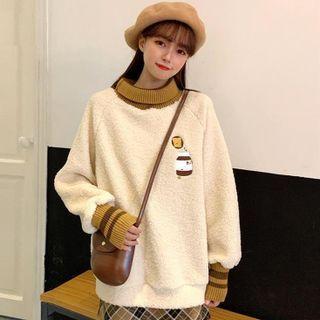 Mock Two-piece Mock-neck Cartoon Embroidered Fleece Sweatshirt / Camisole Top