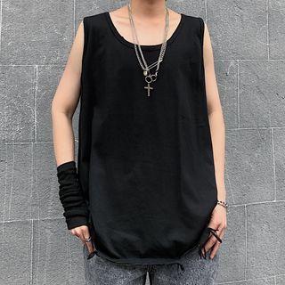 Sleeveless Distressed T-shirt