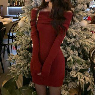 Long-sleeve Off-shoulder Knit Mini Sheath Dress Red - One Size