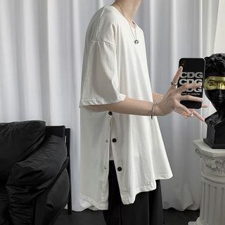 3/4 Sleeve Round Neck Side Button Plain T-shirt