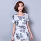 Short-sleeve Printed Buttoned Top