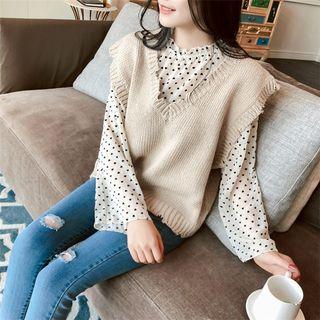 Long-sleeve Heart Chiffon Top/ V-neck Sweater Vest