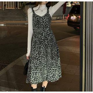 Long-sleeve High-neck Plain T-shirt / Leopard Print Spaghetti-strap Dress