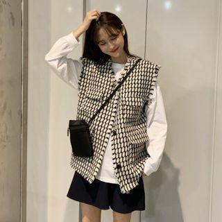 Plaid Vest / Plain Long-sleeve Top