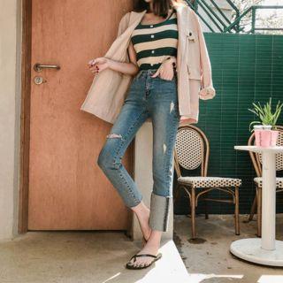 Asymmetric Cuff-hem Distressed Straight-cut Jeans