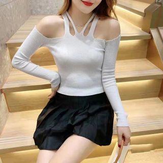 Halter Off-shoulder Plain Knit Top