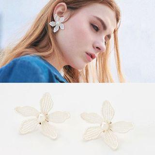 Floral Ear Stud