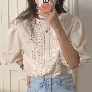 Puff-sleeve Eyelet Blouse Off-white - One Size