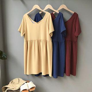 Short-sleeve Square Neck Chiffon Dress