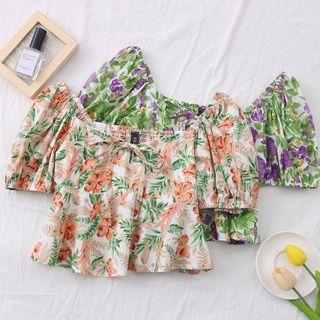 Wide-neck Floral Crop Blouse