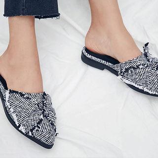Pointy-toe Bow Slide Sandals