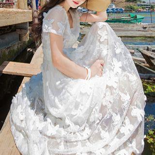Faux Pearl Butterfly Applique Short Sleeve A-line Maxi Dress
