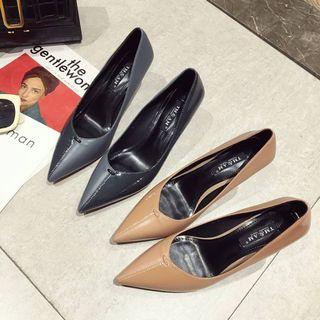 Patent Panel Pointy-toe Pumps