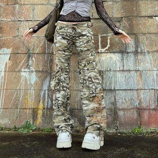 Camo Print Low-rise Embroidery Pants