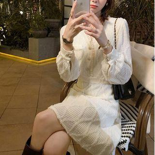 Long-sleeve V-neck A-line Dress / Midi A-line Dress