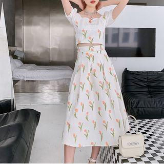 Puff-sleeve Floral Top / Maxi A-line Skirt