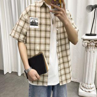 Patch Plaid Short-sleeve Shirt